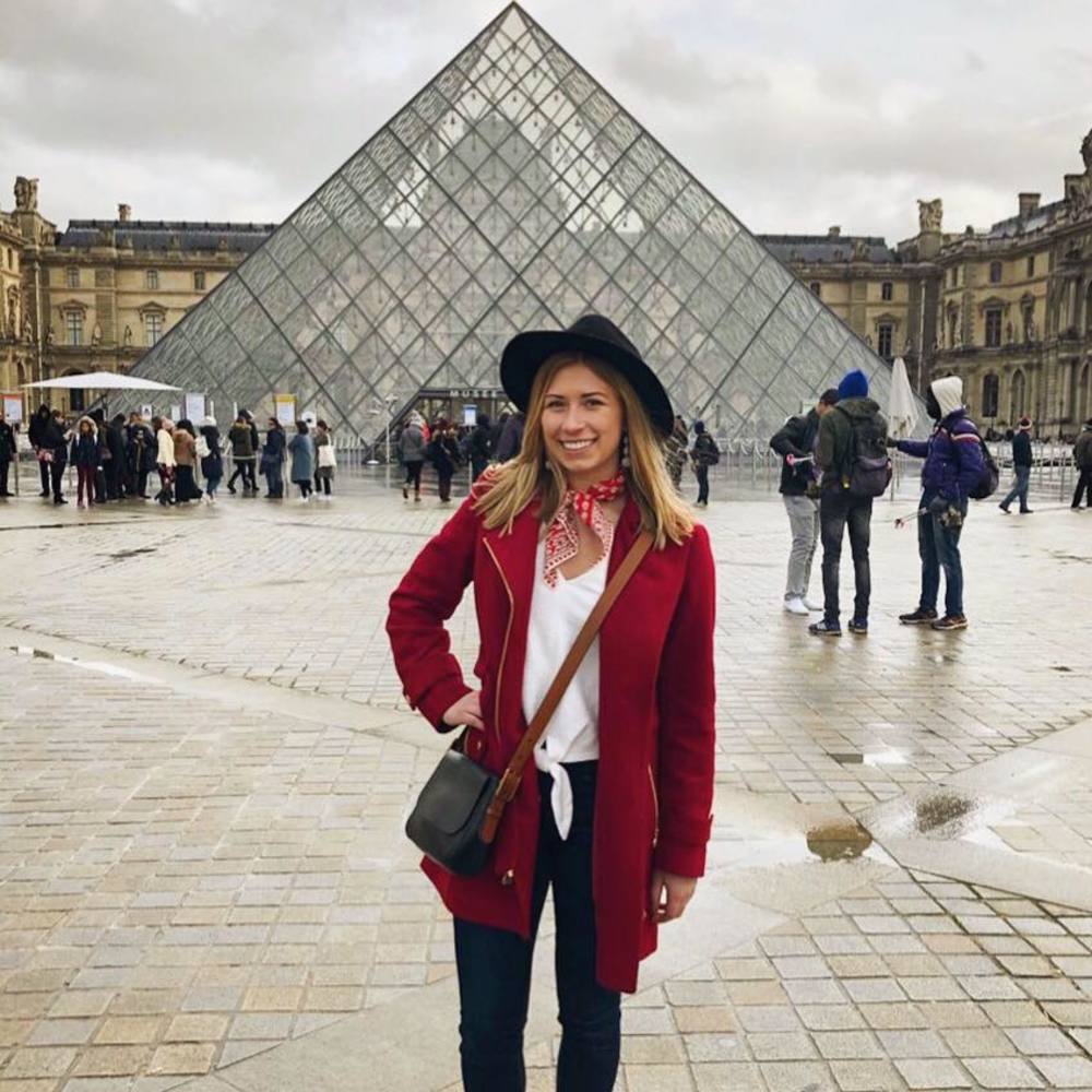 Meet your Posher, Ashlyn